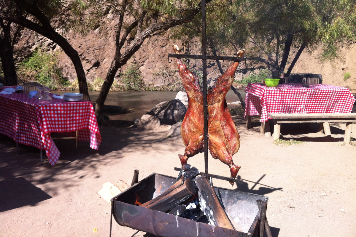 Cordero al Palo y Parrilla